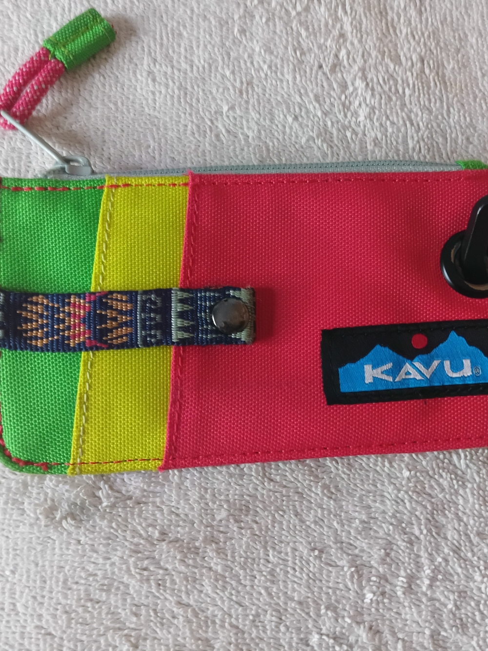 Kavu Kids Pink & Neon Green Wrist Pouch with Patterned Snap Strap